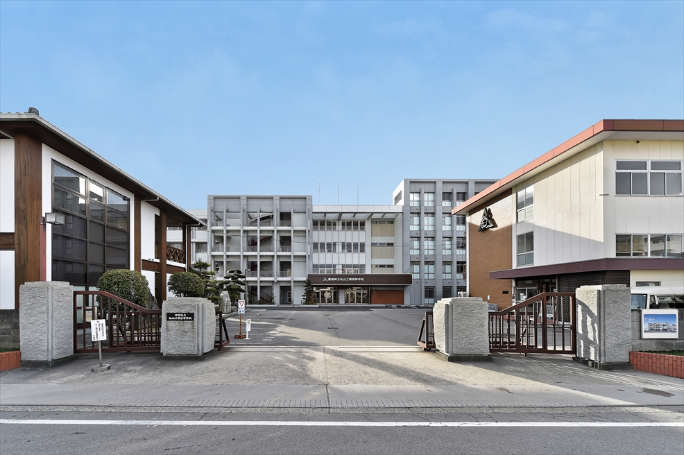 愛媛県立松山工業高校